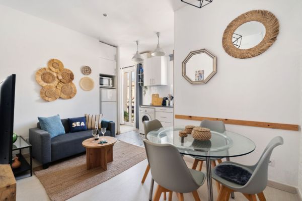 Barceloneta 2BR • Balcony • Near the Beach