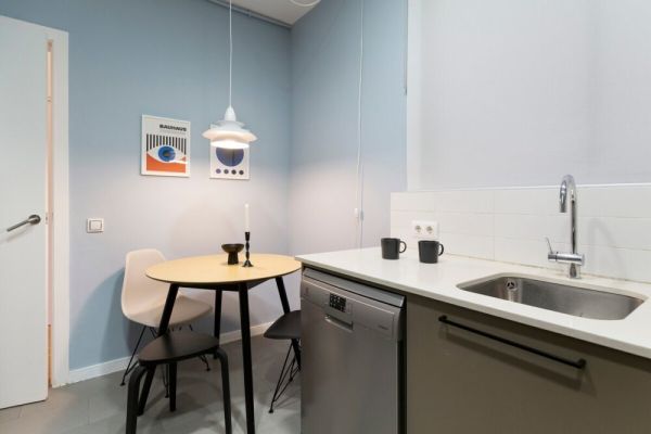 Apartment photo 4