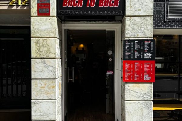 Back to back Cafè d’Especialitat